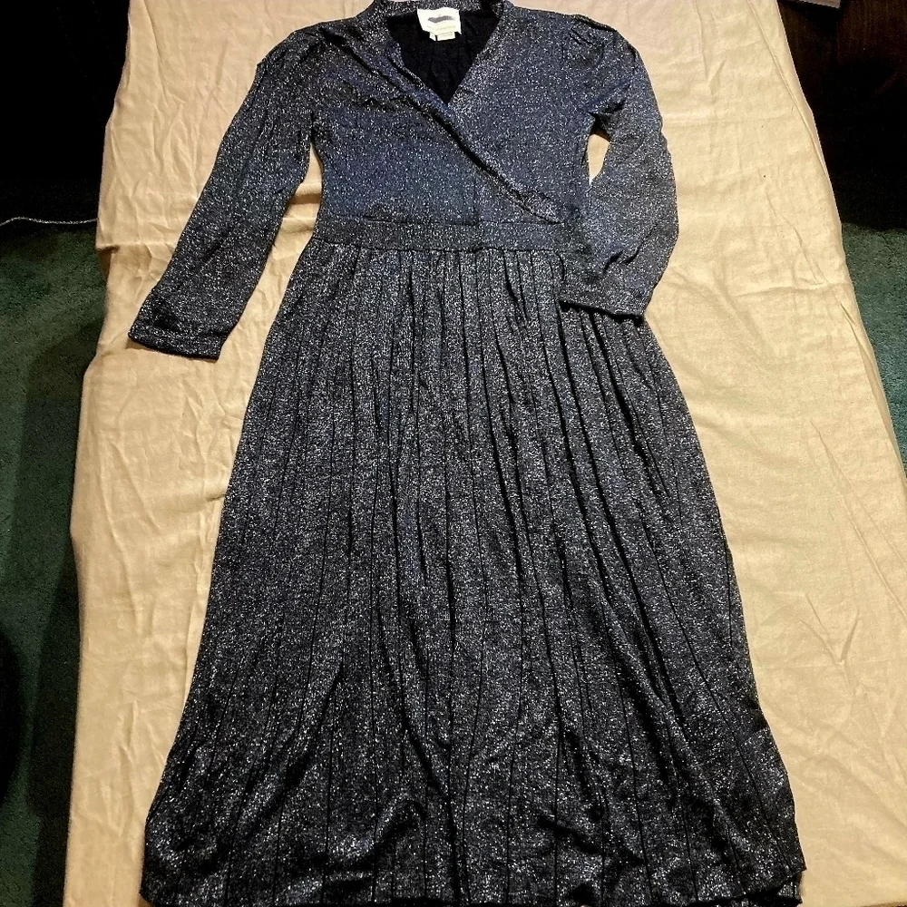 Kate Spade New York Faux Wrap Dress Grey Metallic Silver Knit Pleated V Neck XS